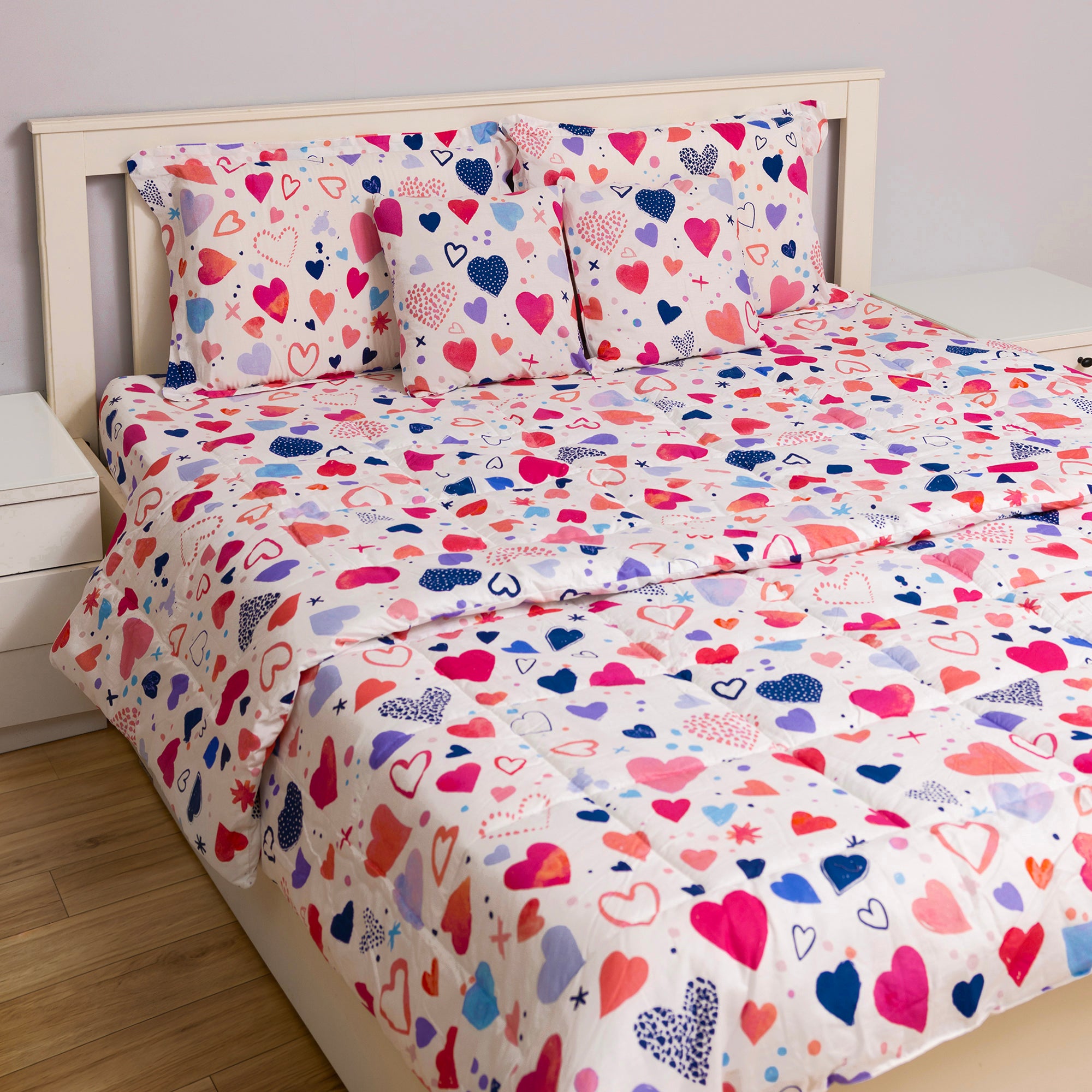 Hearts Comforter Set
